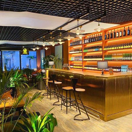 Lantian Garden Hostel Циндао Екстериор снимка