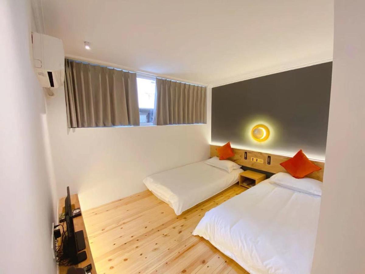 Lantian Garden Hostel Циндао Екстериор снимка