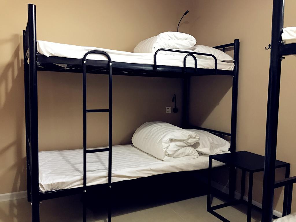 Lantian Garden Hostel Циндао Екстериор снимка