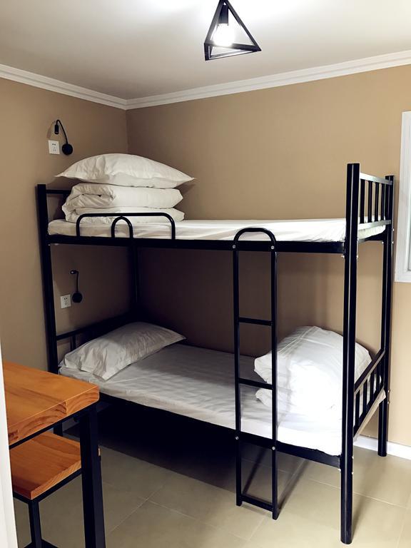Lantian Garden Hostel Циндао Екстериор снимка