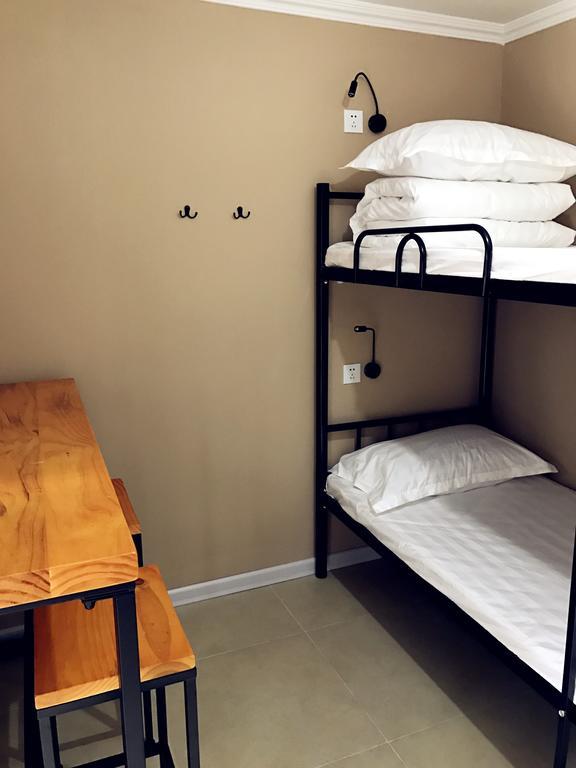 Lantian Garden Hostel Циндао Екстериор снимка