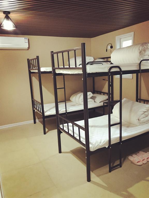 Lantian Garden Hostel Циндао Екстериор снимка